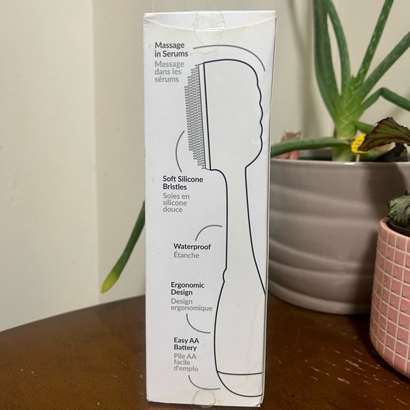 NEW PMD Smart Facial Cleansing Device Teal - Picture 3 of 7